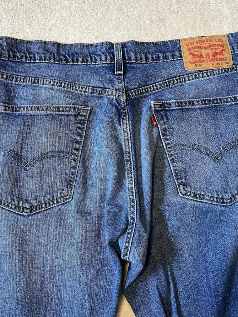 Levi's 514 Straight Fit Jeans 36x30 Medium Wash Denim